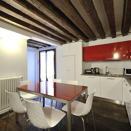 Red Rose Apartment Venice Exterior photo